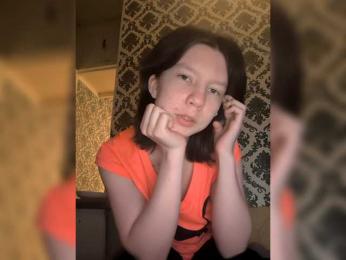 Rozvelt webcam model stream image