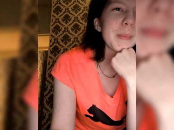 Rozvelt webcam model stream image