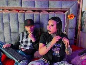 Royal-desires webcam model stream image