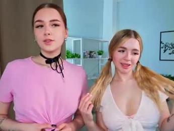 cloverfarewell webcam model stream image