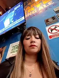 tata_sanz_ webcam model stream image