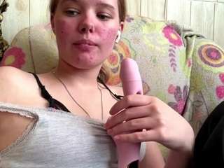 charadeatherage webcam camsoda model stream image