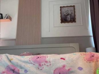 lizzyMeoww webcam bongacams model stream image