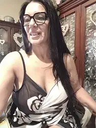 Melmamalhuda@xh webcam model stream image