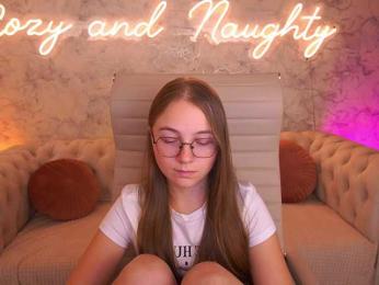 ArrinaWairr webcam bongacams model stream image
