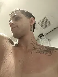 Darwim_ webcam model stream image