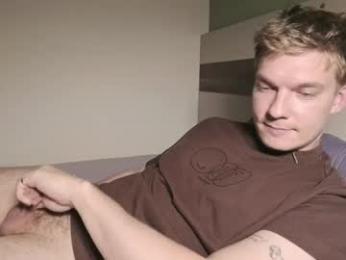 hercules__ webcam model stream image