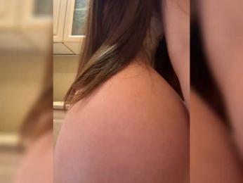 Jacquelin_vee webcam model stream image