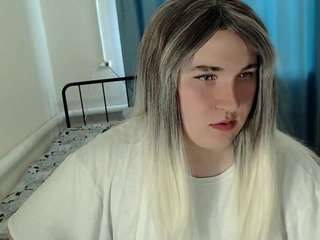 evamiron webcam model stream image