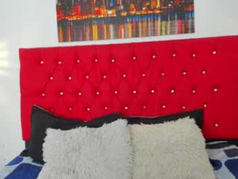 sweet__mature webcam model stream image