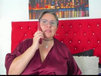 sweet__mature webcam model stream image