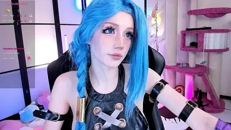 MilkyCute webcam model stream image