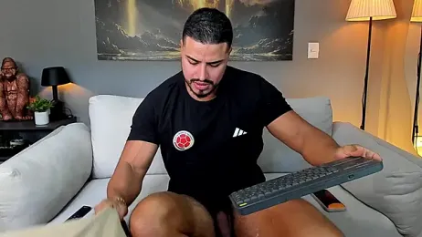 ApoloMakris webcam model stream image
