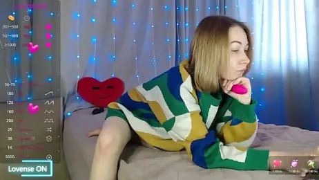 DaddysSluttyGirl2001 webcam stripchat model stream image