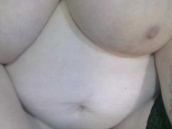 CharleeKendall webcam model stream image