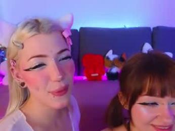 nikkisilk webcam model stream image