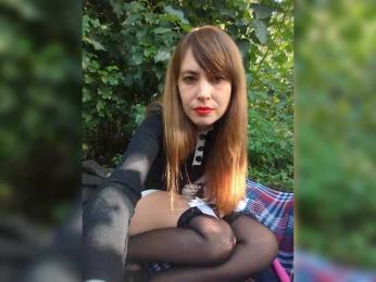 Kozanurka webcam bongacams model stream image