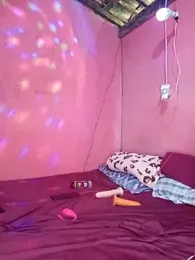 Sraveneno webcam model stream image