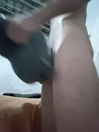 SHUELLDINN webcam model stream image