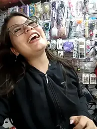 Vale_Saenzz webcam model stream image