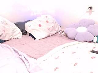 sheeylaroee webcam model stream image