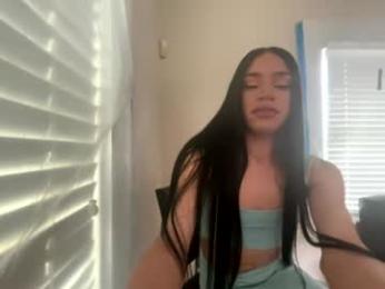 dynasty313 webcam model stream image