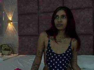 liavelez webcam model stream image