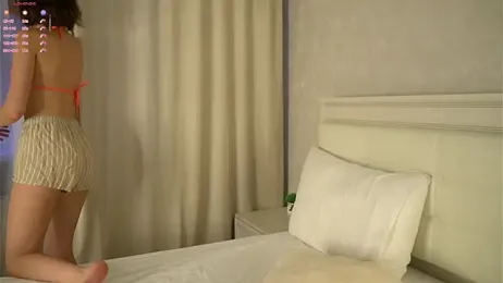 EleneButton webcam model stream image