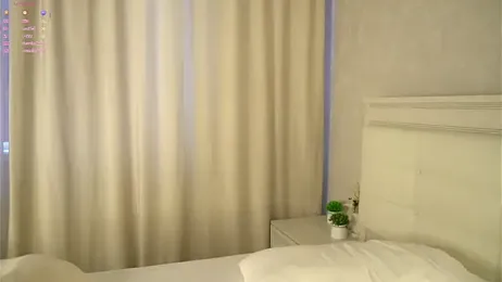 EleneButton webcam model stream image