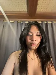 hugecock_tamira webcam stripchat model stream image