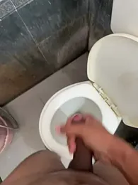 dickmaster8782 webcam model stream image