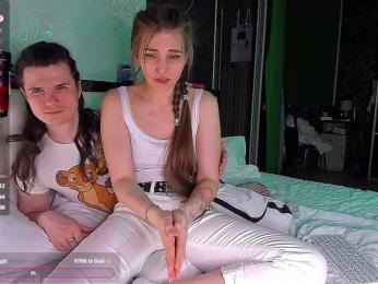 QueenAfina webcam model stream image