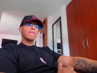 Johnny Walls webcam flirt4free model stream image
