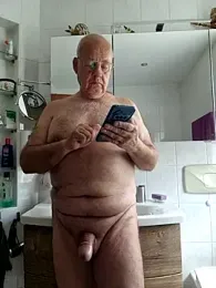ak616263 webcam model stream image