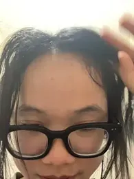Leeeeiu webcam stripchat model stream image