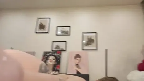 dolly_ll webcam model stream image