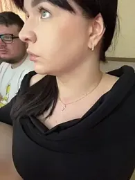 Poly_Nick webcam model stream image