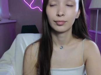 dlllvi webcam bongacams model stream image