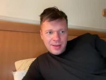 monster_d_ webcam model stream image