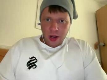 monster_d_ webcam model stream image