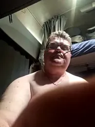 Tataurs webcam model stream image