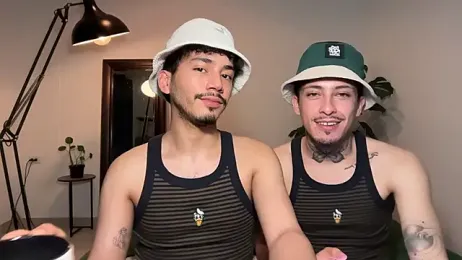 Noah_and_Steven webcam model stream image