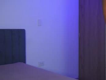 forever_y0ung webcam model stream image