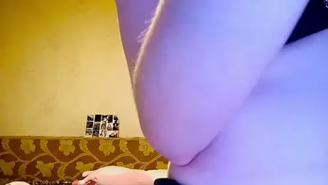 LiziArms webcam stripchat model stream image