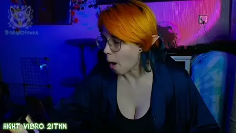 TrickyKitsune webcam model stream image