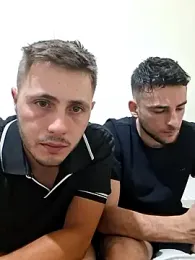 Yasinyasin7 webcam model stream image