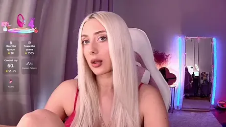 LoryWood webcam stripchat model stream image