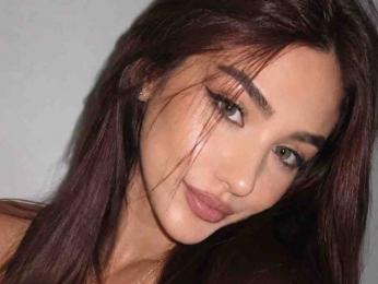 HannahReynoldss webcam livejasmin model stream image