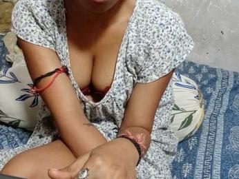 TaraVij webcam bongacams model stream image