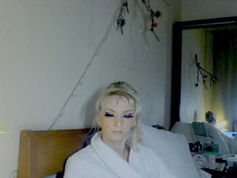 KatrinExcite webcam model stream image